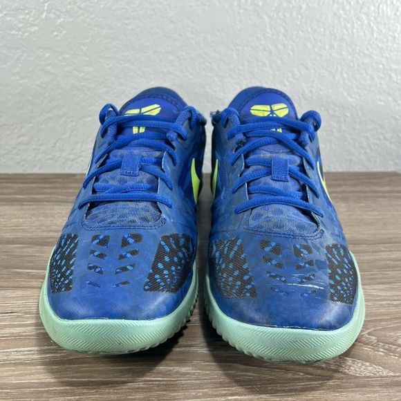 Nike KB Mentality Kobe Bryant Royal Blue 705387-401 Unisex 7Y Women 8.5 Flaw - Picture 2 of 9